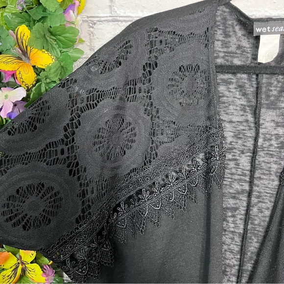 +🌸5/$25🌸Wet Seal Short Sleeve Open Front Lace Detailed Kimono Size Medium - Picture 5 of 13